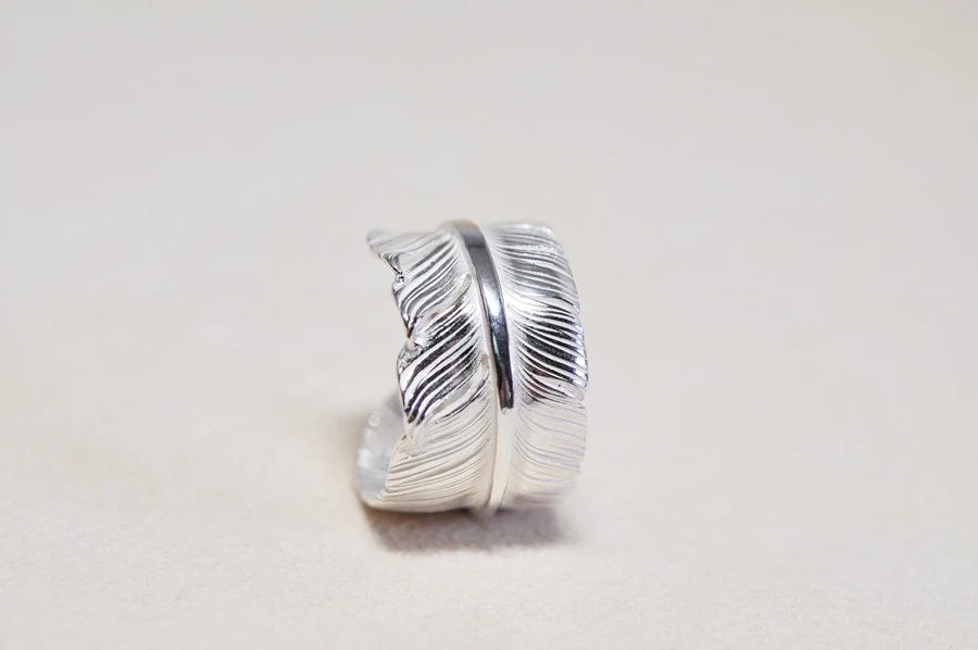 L Old Feather Ring