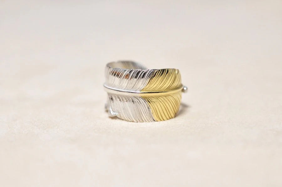 L Old Feather K18 Tip Ring