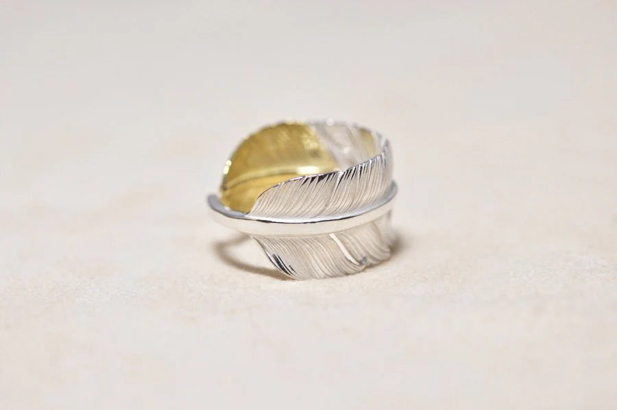 L Old Feather K18 Tip Ring
