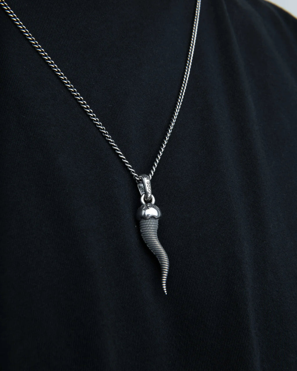 Cornuto Pendant | 2A Goosebumps - AA